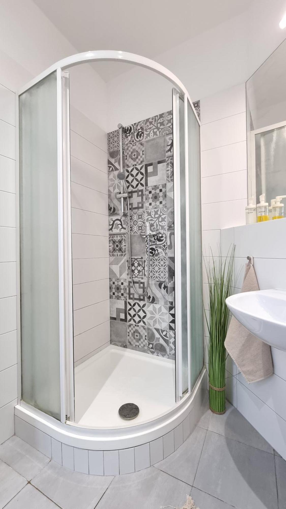 Finnem Rentals Tyrsova Prague Luaran gambar